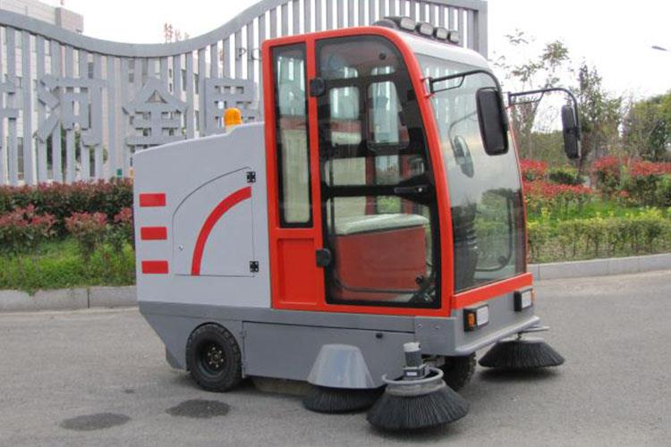 雙吸塵風(fēng)機，吸塵效果更強，防止二次揚塵，零污染