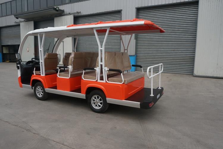 生產(chǎn)燃油觀光車的企業(yè)首先看企業(yè)實力，是不是有造汽車的相關(guān)產(chǎn)品