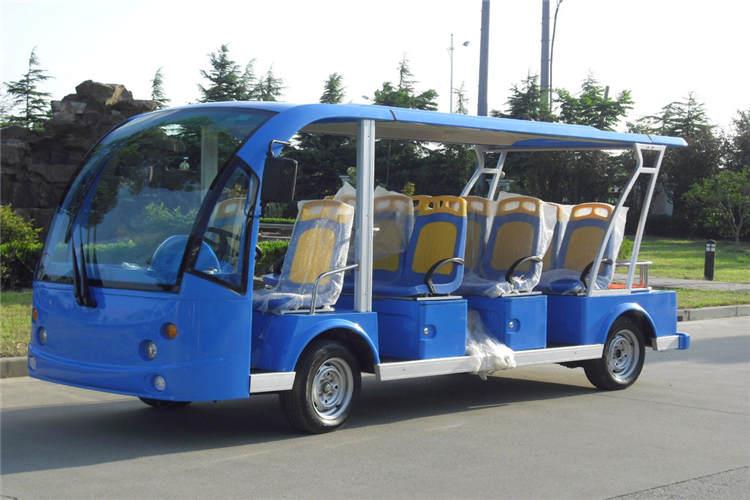 山東電動觀光車非常的綠色環(huán)保，沒有廢氣的排放，不會對環(huán)境造成惡劣的影響，資源的消耗也很低